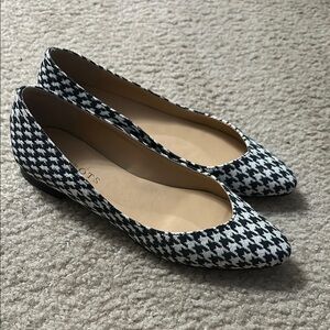 Talbots Black and White Houndstooth Flats